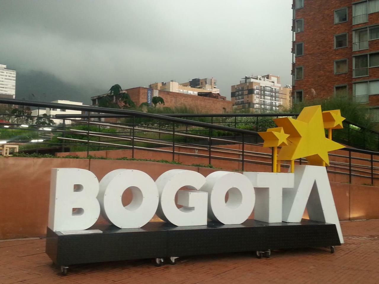 A Bogota On Holidays By Open - Hotel Cas-Embajada Americana Экстерьер фото